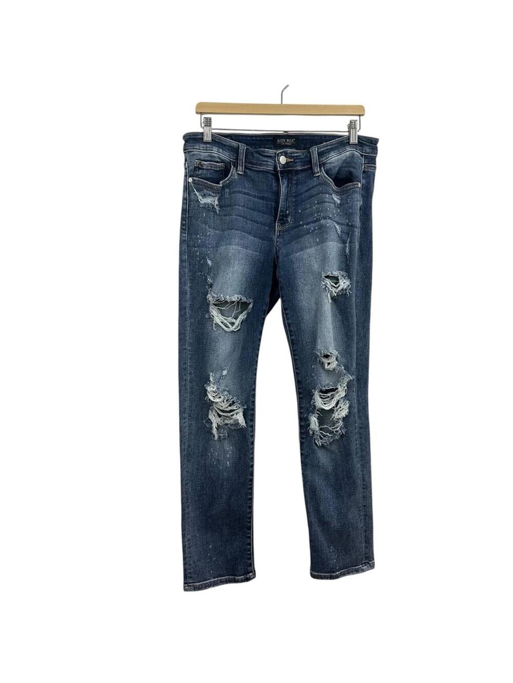 Judy Blue Women’s Boyfriend Fit Distressed Jeans Size 30
